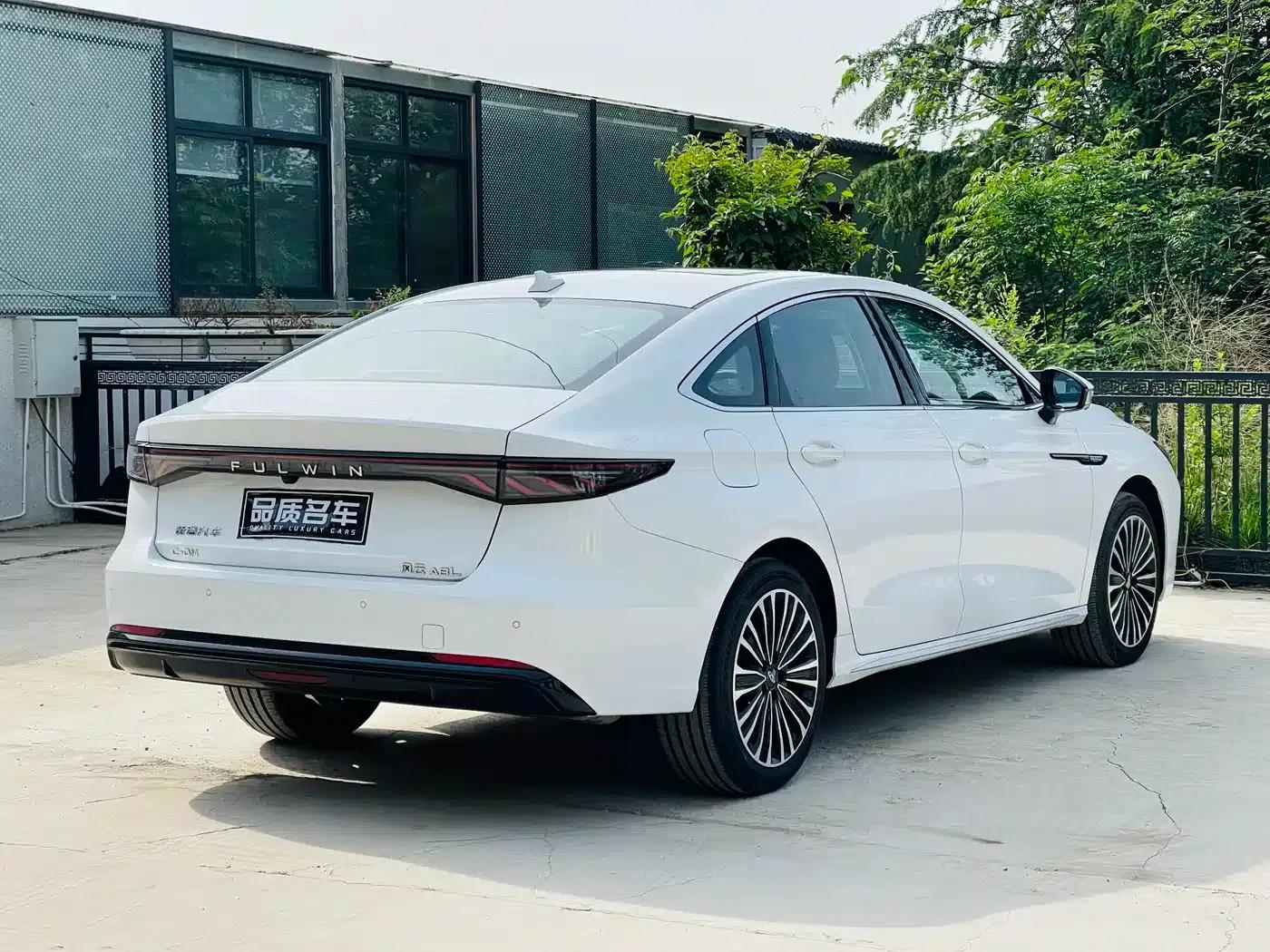 Fengyun A8L 2025 1.5TGDI 145km Luxury Edition — миниатюра 18