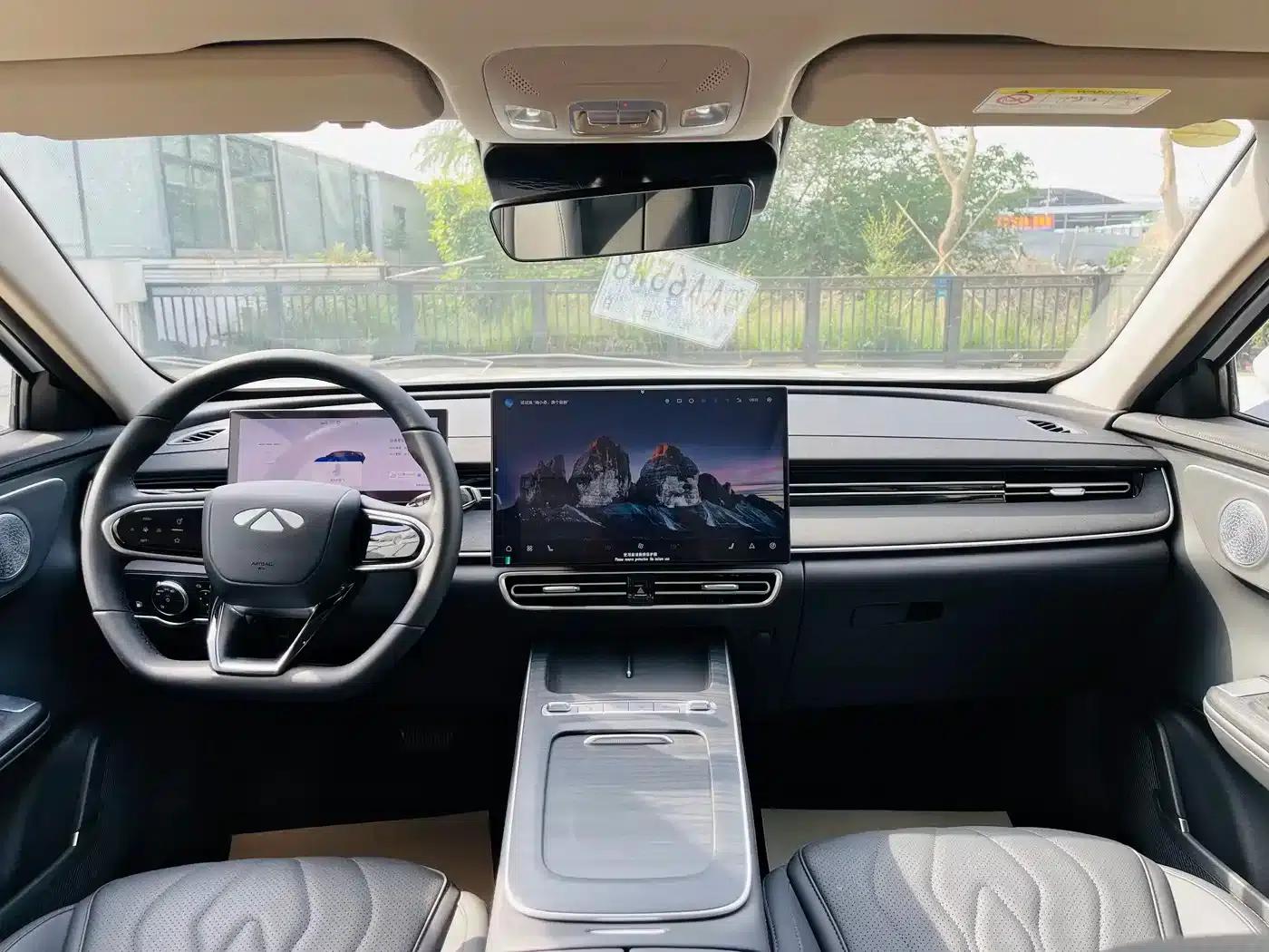 Fengyun A8L 2025 1.5TGDI 145km Luxury Edition — миниатюра 4