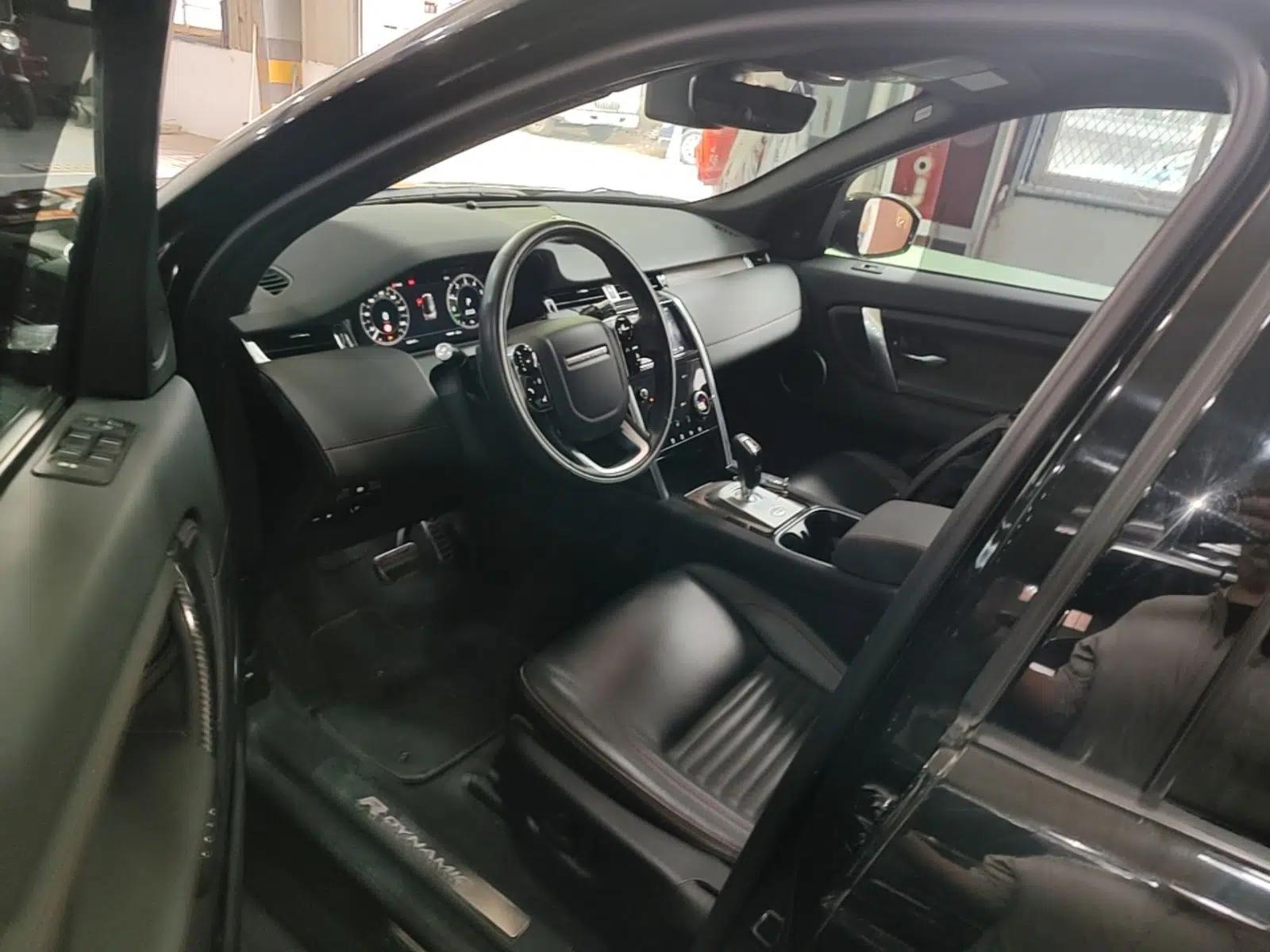 Land Rover Discovery Sport New Energy 2021 P300e Performance Tech Edition — миниатюра 18