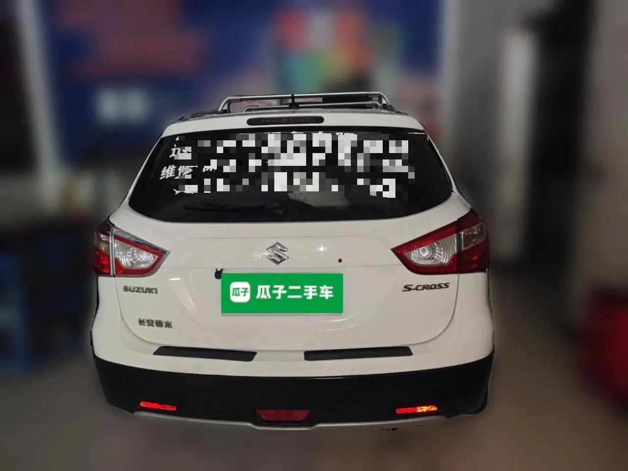 Suzuki S-Cross 2014 1.6L CVT Two-Wheel Drive Elite Version — миниатюра 5