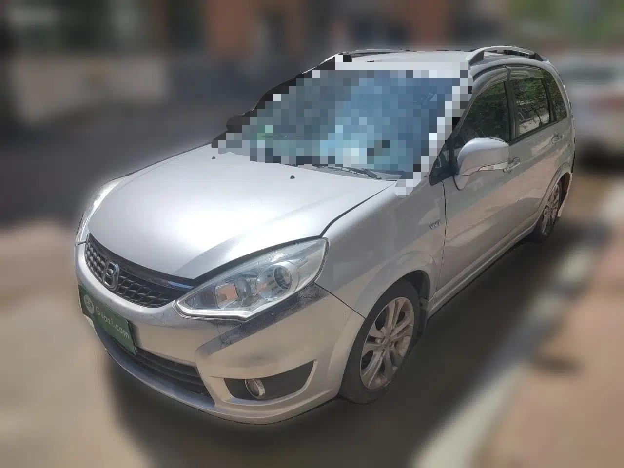Suzuki Liana A6 2015 Hatchback 1.4L Manual Enjoyment Model — миниатюра 1