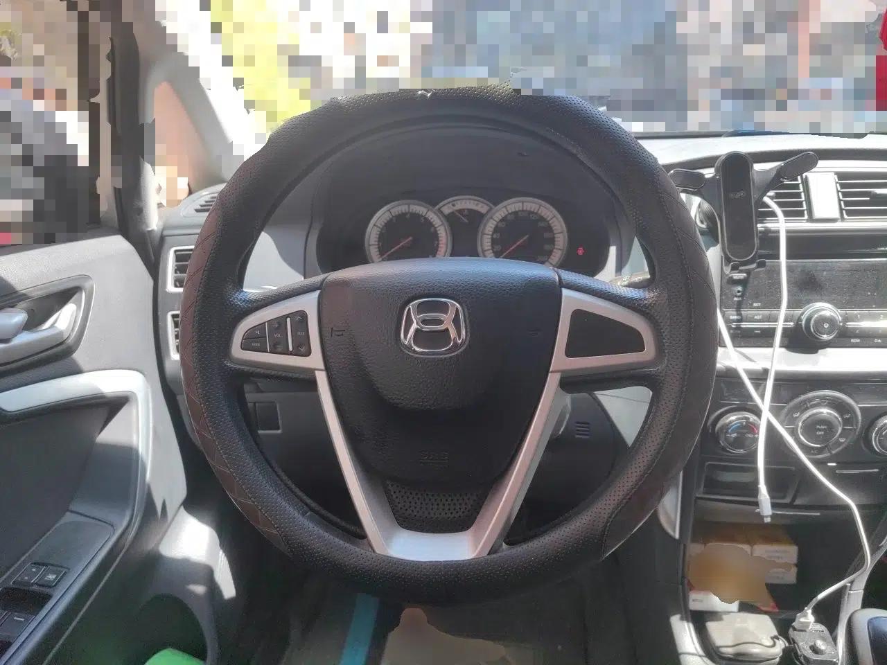 Suzuki Liana A6 2015 Hatchback 1.4L Manual Enjoyment Model — миниатюра 11