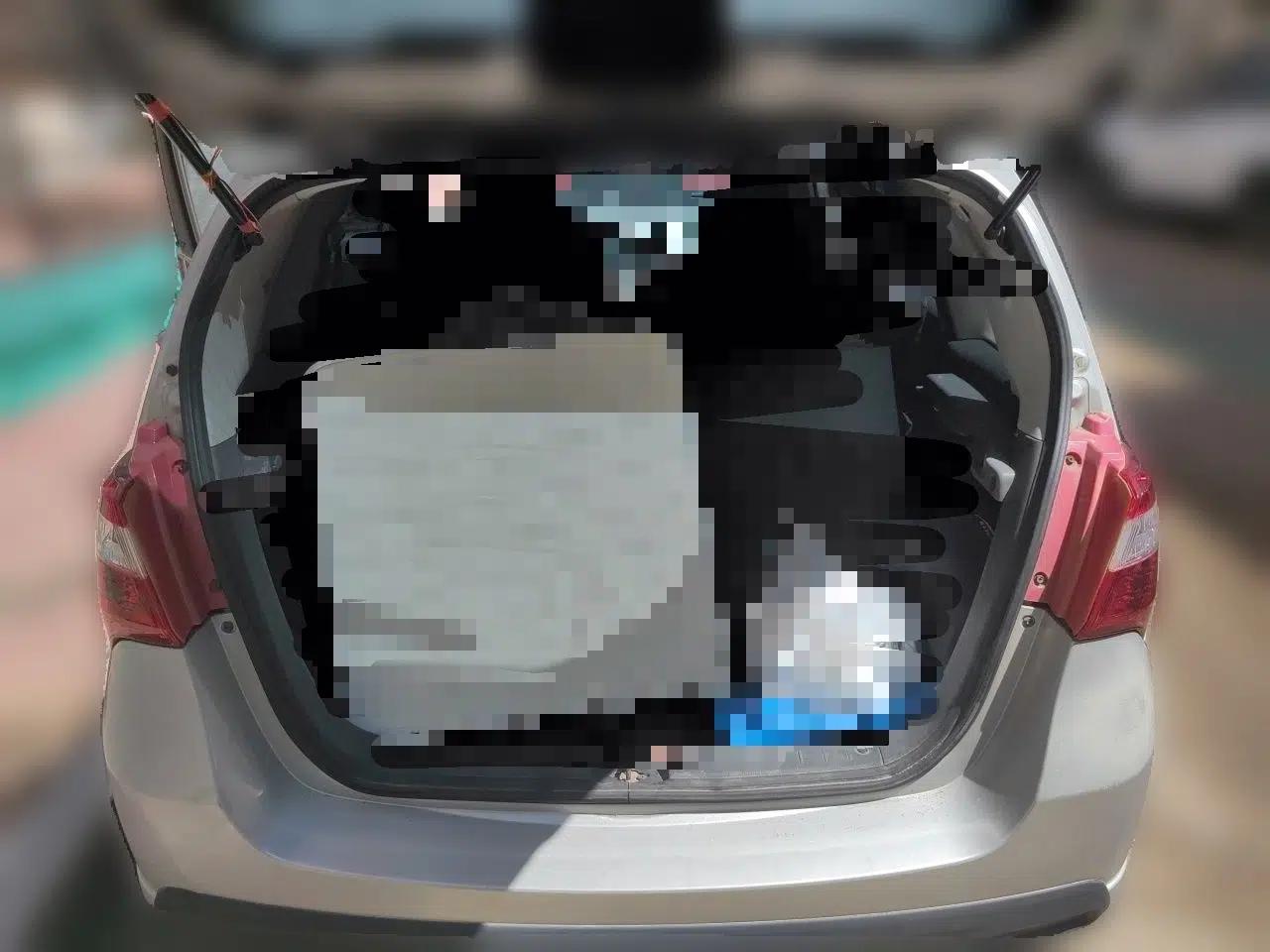 Suzuki Liana A6 2015 Hatchback 1.4L Manual Enjoyment Model — миниатюра 20