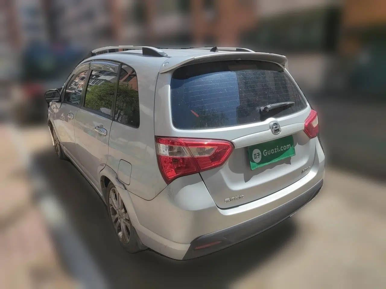 Suzuki Liana A6 2015 Hatchback 1.4L Manual Enjoyment Model — миниатюра 4