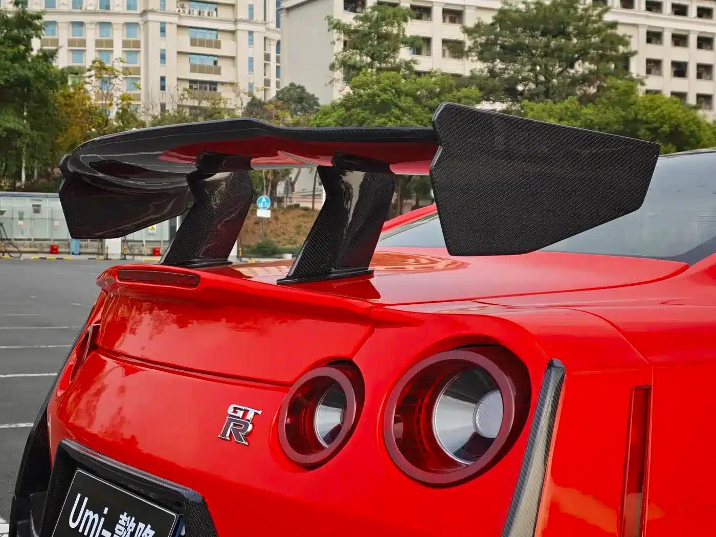2012 Nissan GT-R 3.8T Premium Edition — миниатюра 14