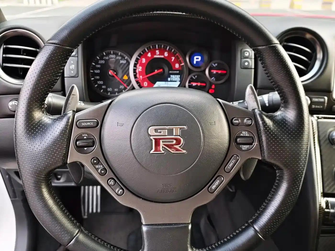 2012 Nissan GT-R 3.8T Premium Edition — миниатюра 9