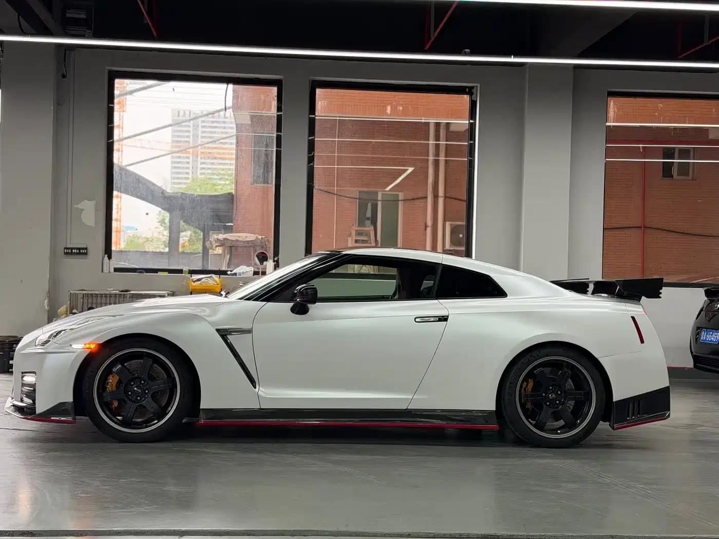2012 Nissan GT-R 3.8T Premium Edition — миниатюра 4