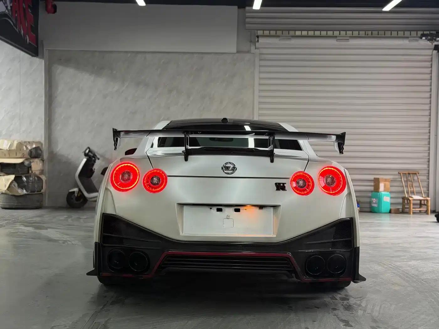 2012 Nissan GT-R 3.8T Premium Edition — миниатюра 6