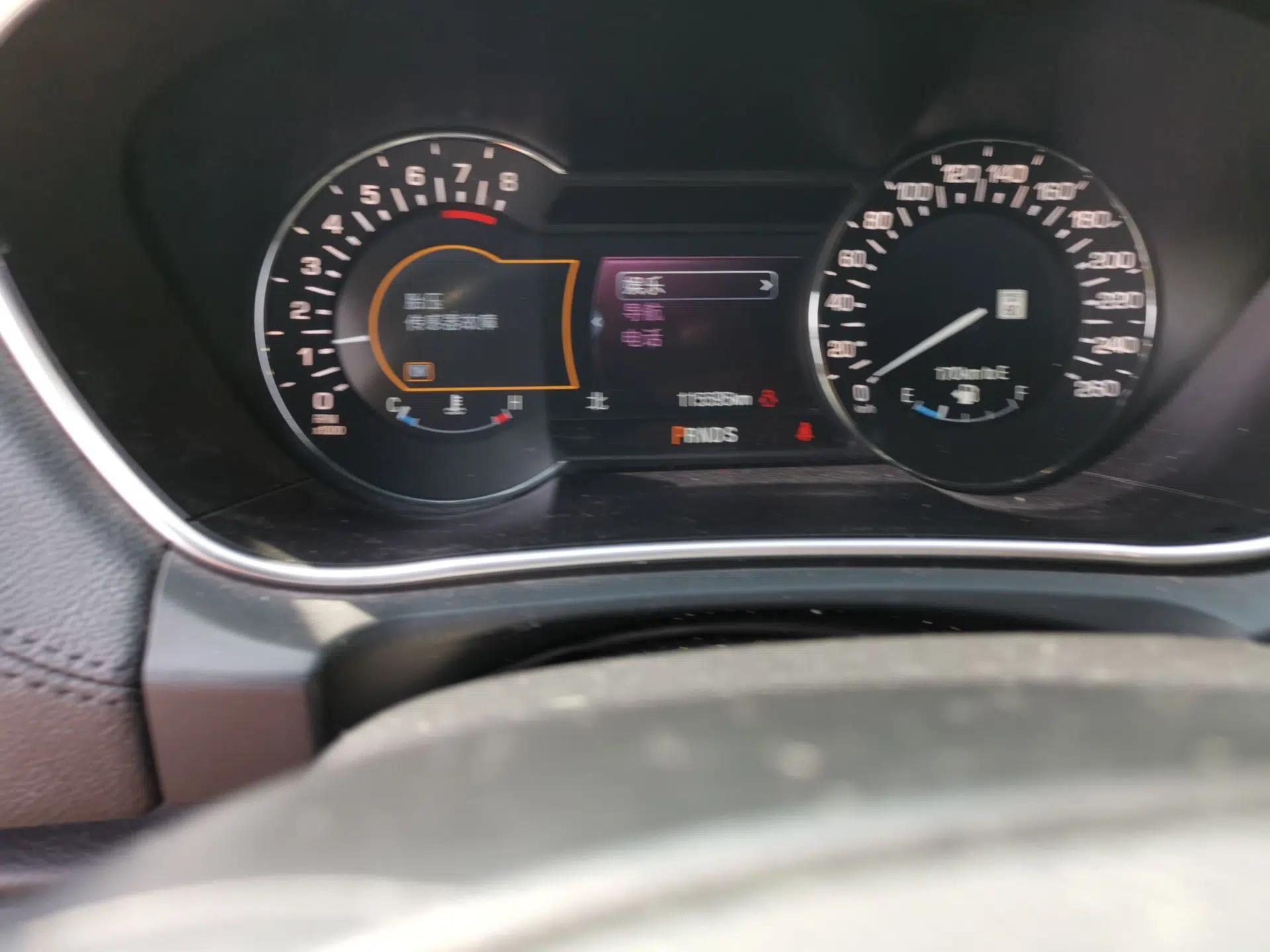 Lincoln MKX 2015 2.0T Four-Wheel Drive Luxury Edition — миниатюра 13