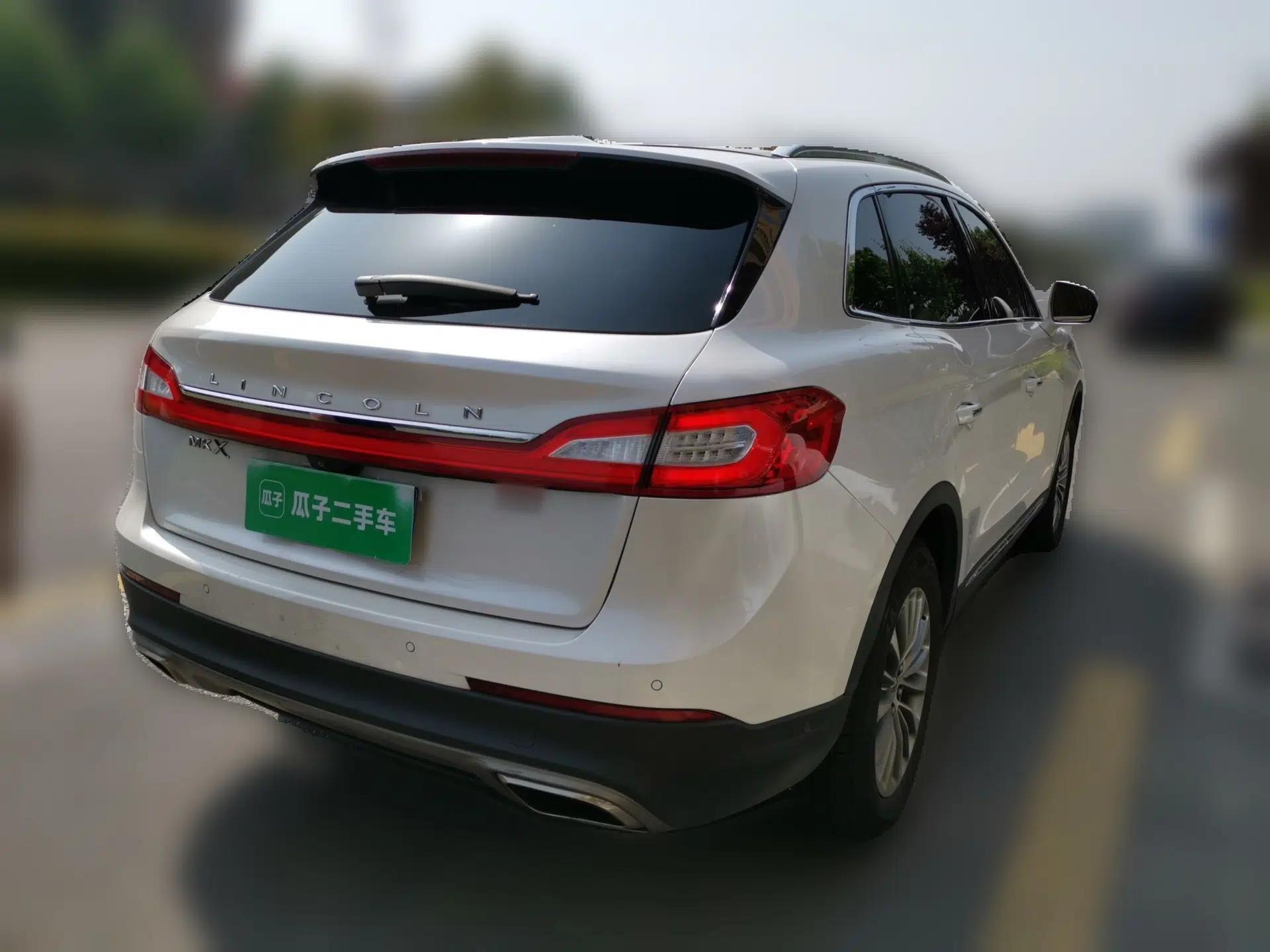 Lincoln MKX 2015 2.0T Four-Wheel Drive Luxury Edition — миниатюра 6