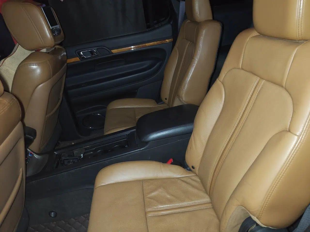 Lincoln MKT 2010 3.5T EcoBoost AWD — миниатюра 18