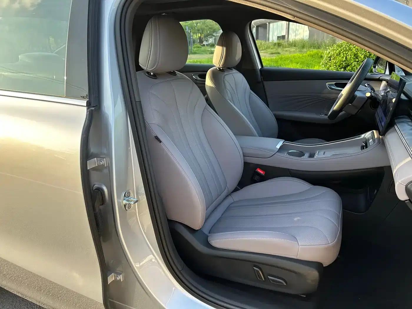 Roewe M7 DMH 2025 160km Premium Edition — миниатюра 9