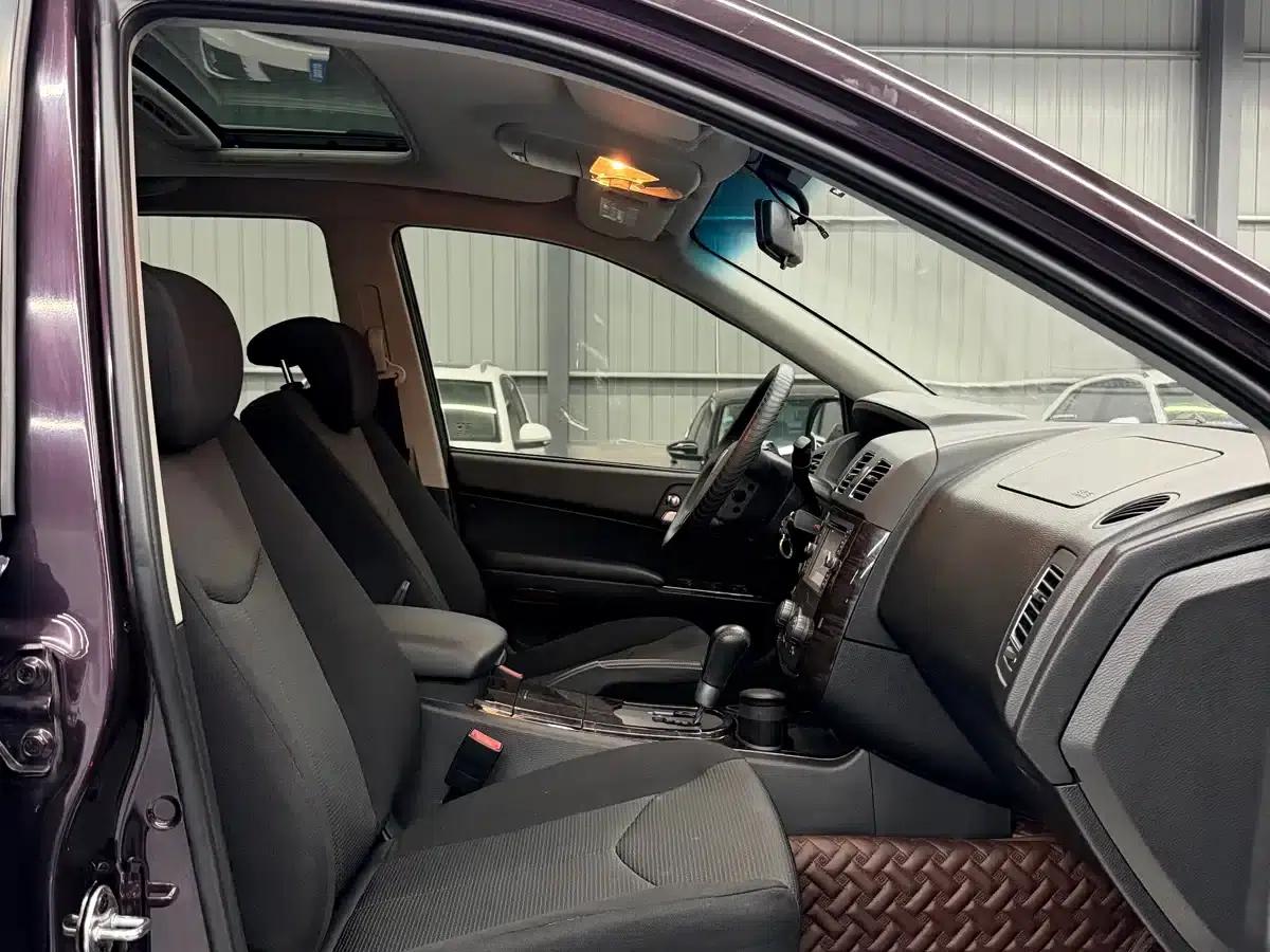 Roewe W5 2014 1.8T 2WD Automatic Shengyu Special Edition — миниатюра 4
