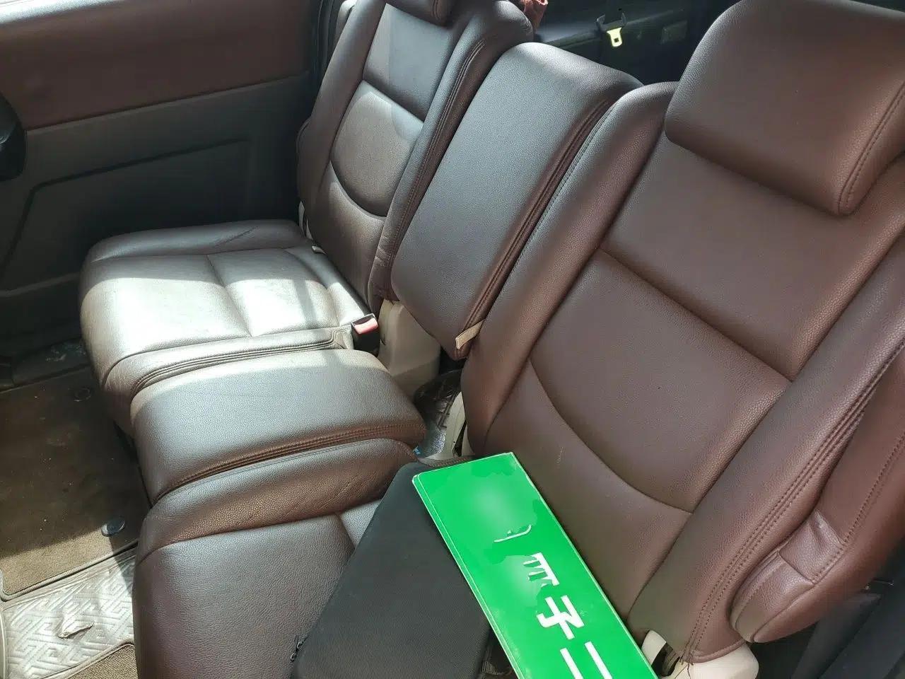 Mazda 5 2008 2.0 Automatic Comfort Edition — миниатюра 18