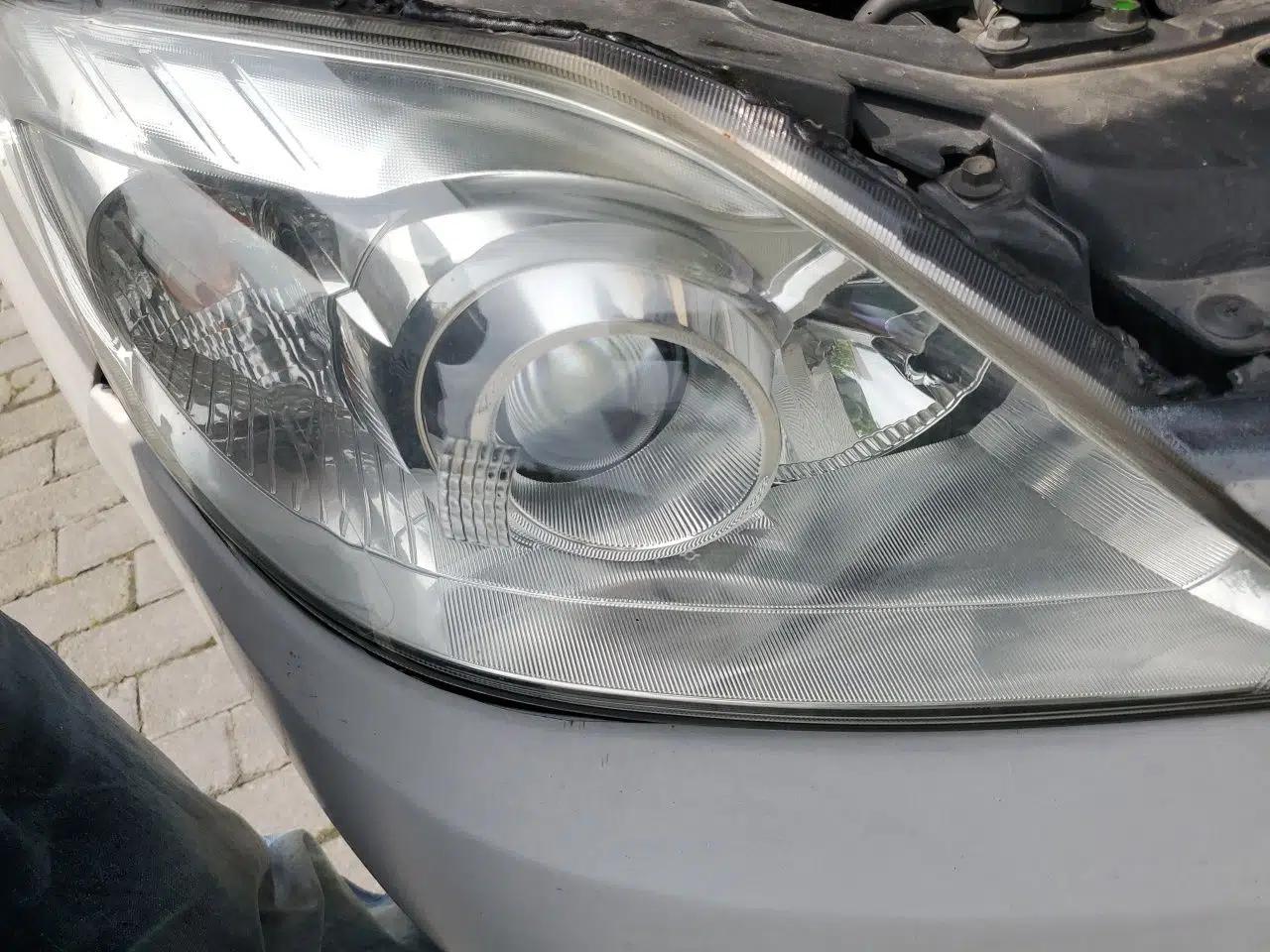 Mazda 5 2008 2.0 Automatic Comfort Edition — миниатюра 7