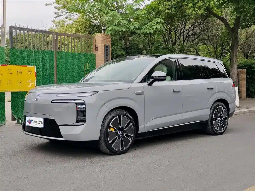 Denza N8L 2025 Flagship Edition — миниатюра 1