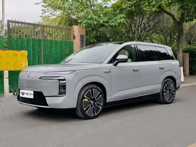 Denza N8L 2025 Flagship Edition