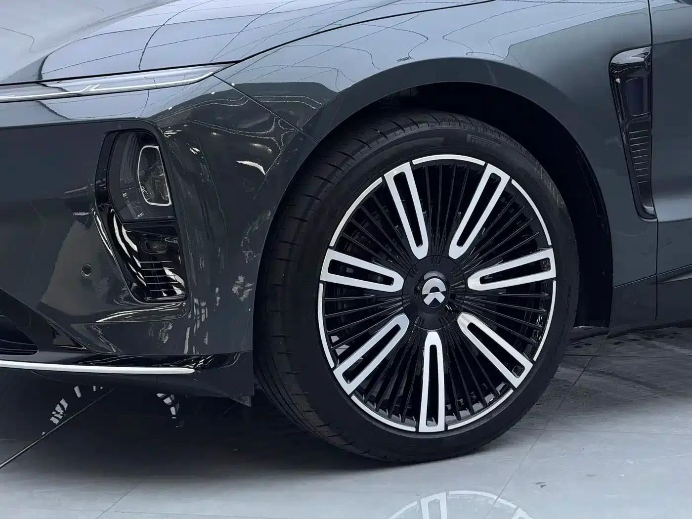 NIO ET9 2025 102kWh Signature Edition — миниатюра 5