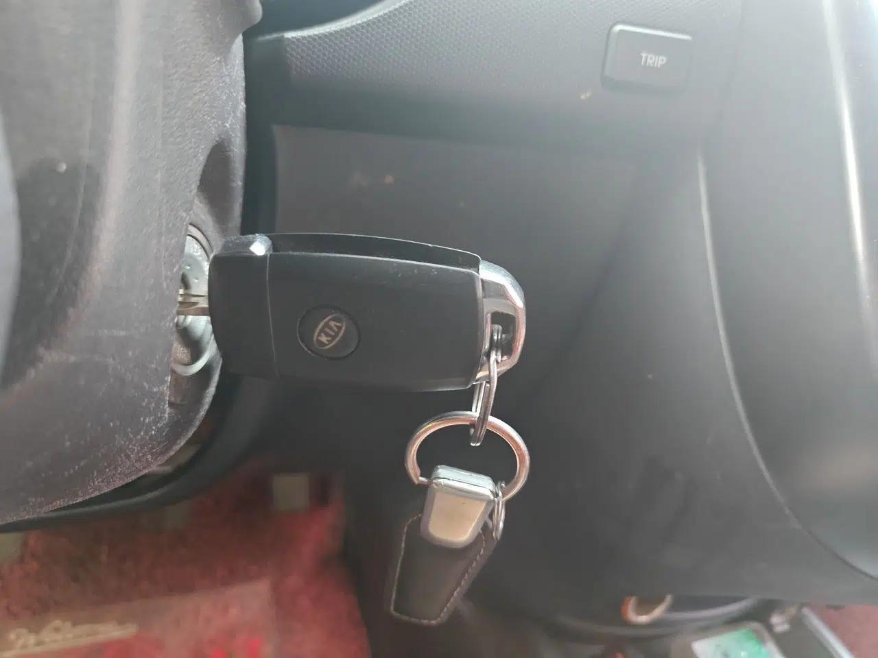 Kia Soul 2012 1.6L MT GL — миниатюра 9