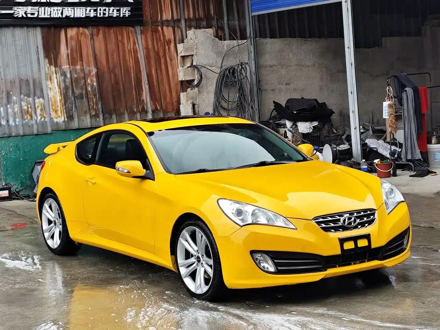 Genesis Coupe 2009 2.0T Automatic Luxury Edition — миниатюра 3