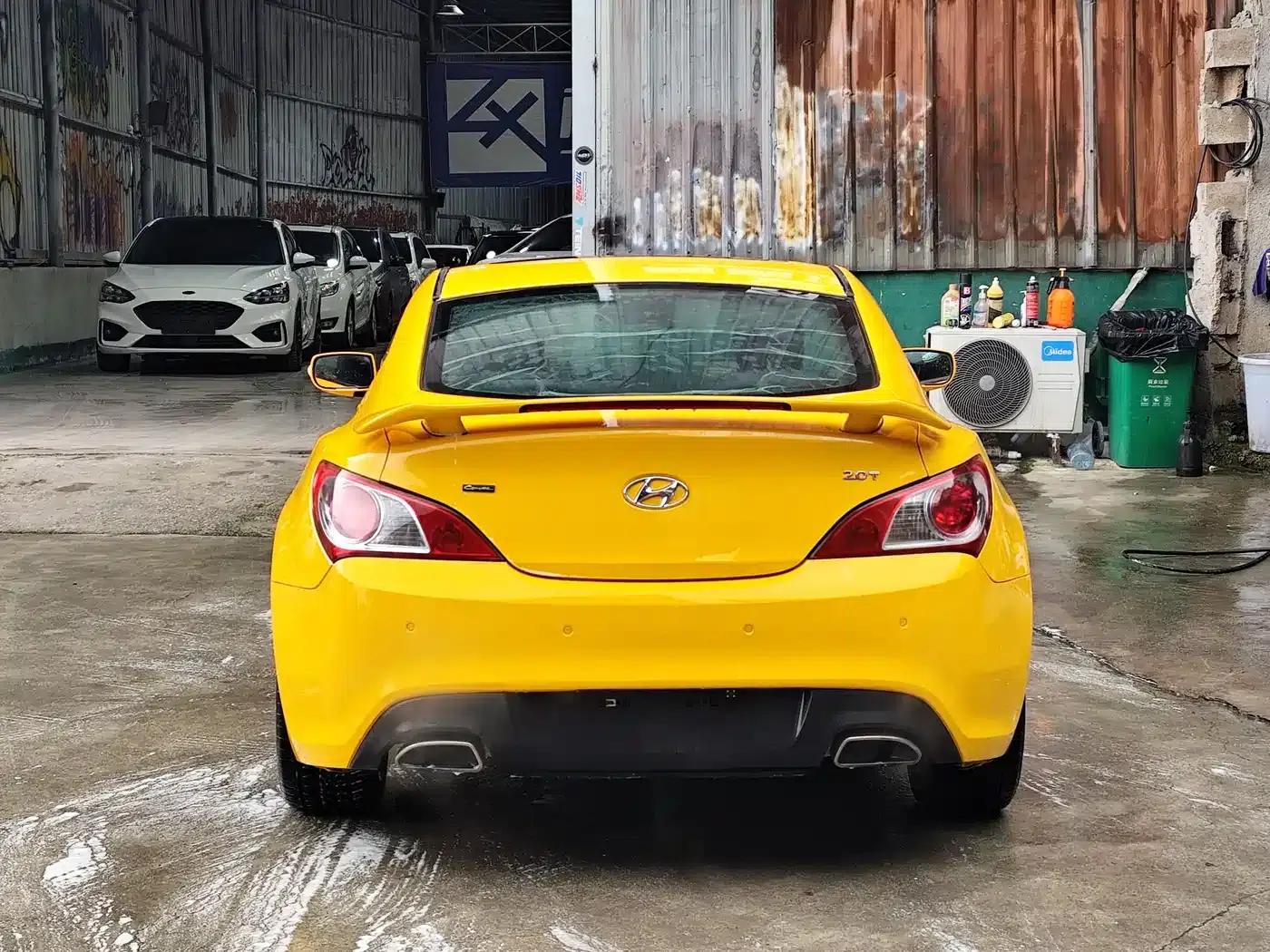 Genesis Coupe 2009 2.0T Automatic Luxury Edition — миниатюра 7
