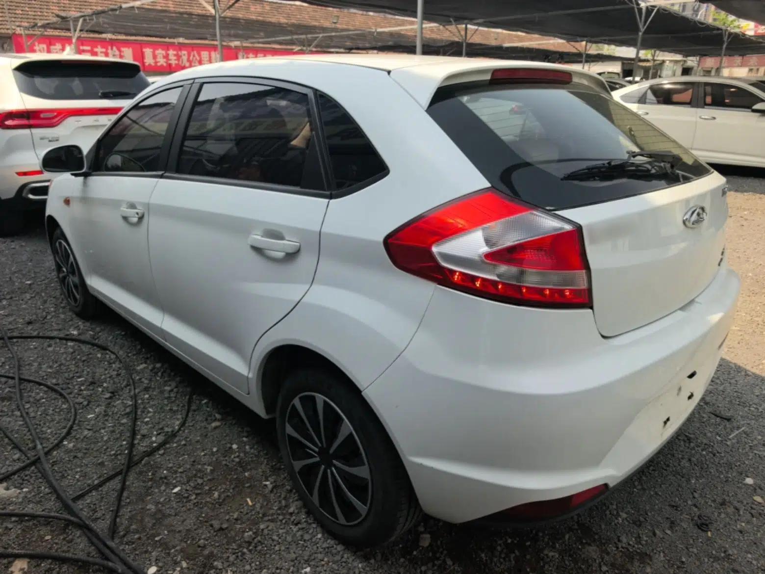 Chery Fengyun 2 2015 1.5L Manual New Edition — миниатюра 7