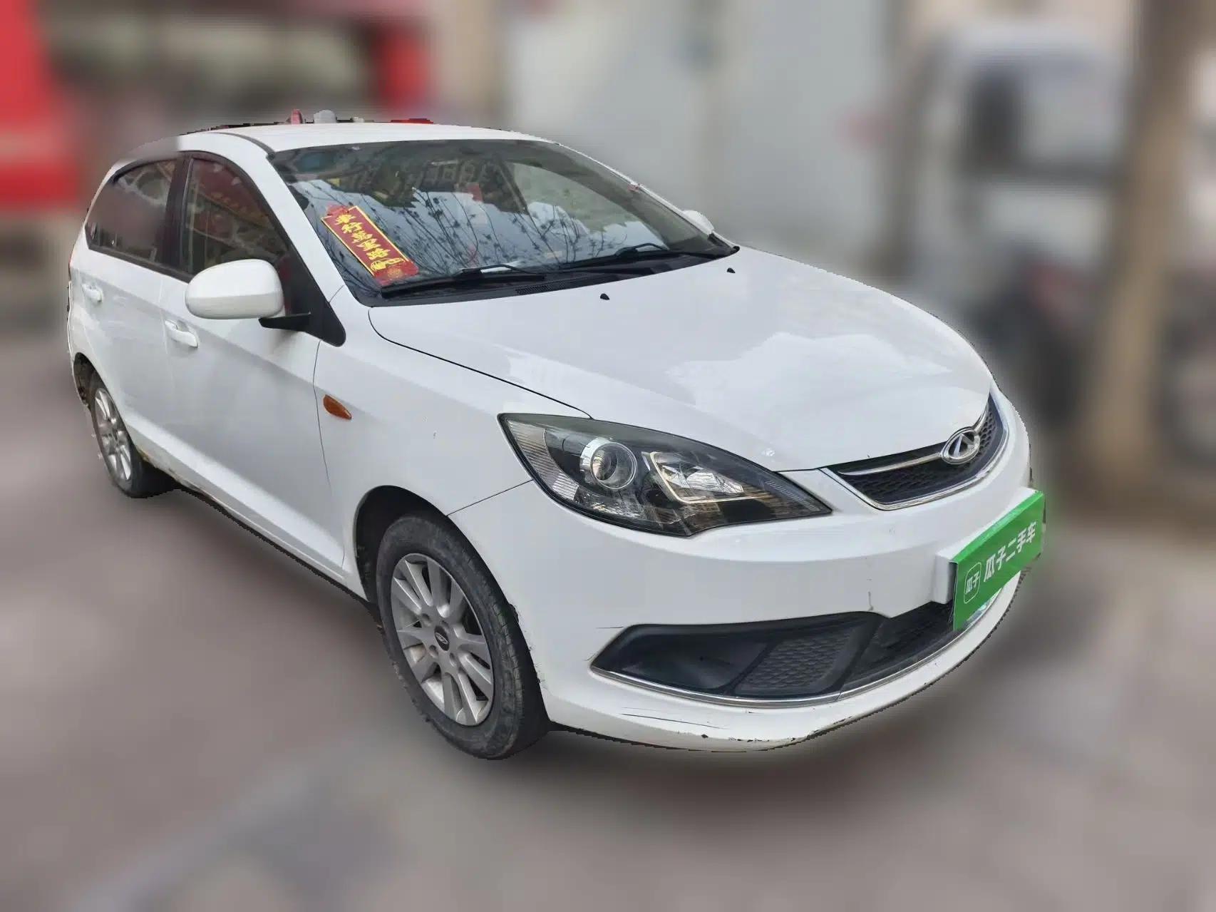 Chery Fengyun 2 2015 1.5L Manual New Edition — миниатюра 3