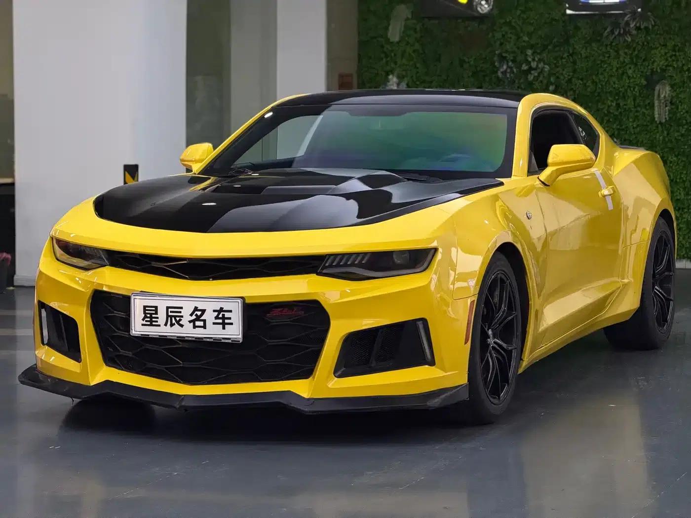 2017 Camaro 2.0T RS — миниатюра 1