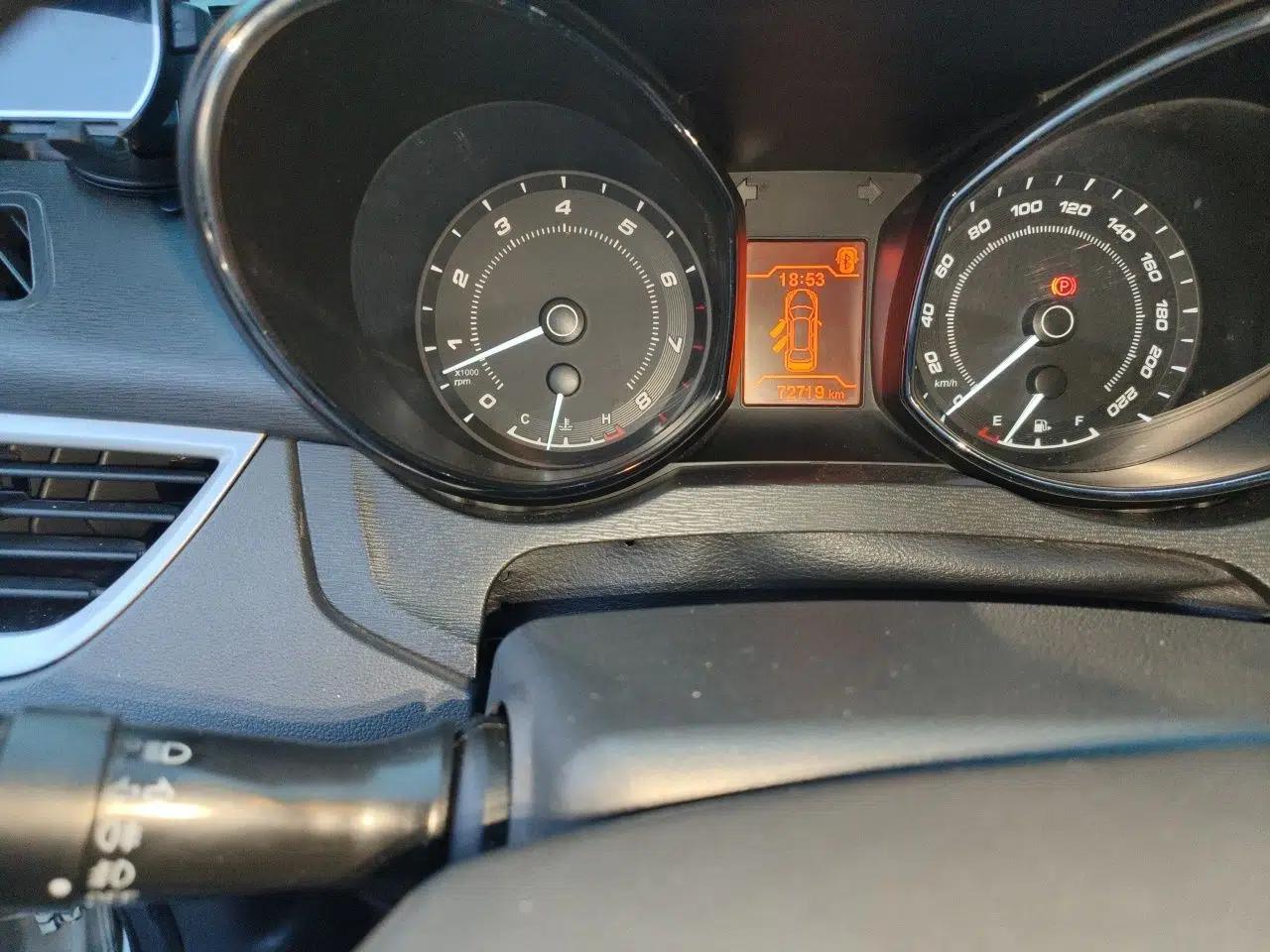 Chery Arrizo 7 2015 1.5T Manual ZhiXiang Edition — миниатюра 13