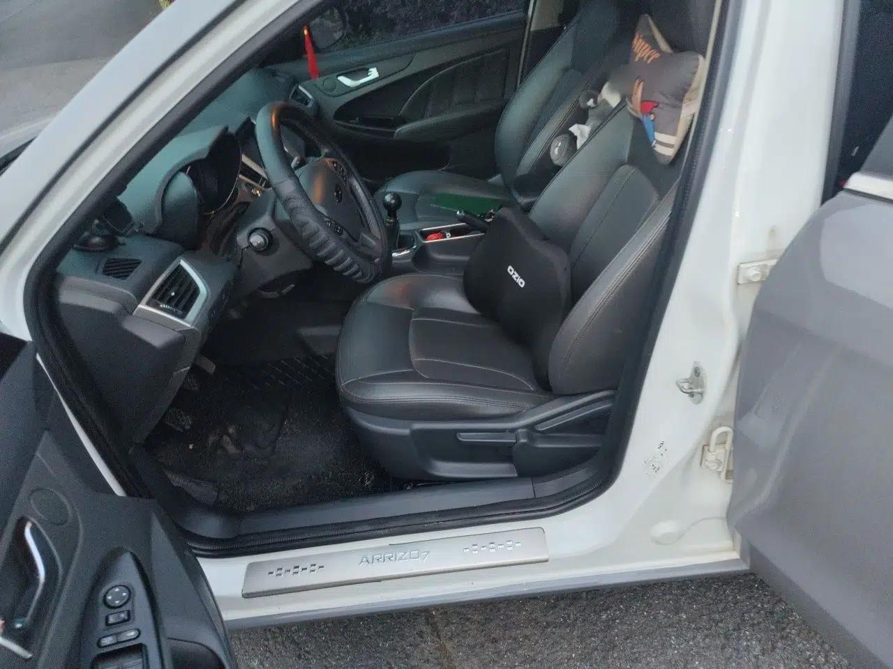 Chery Arrizo 7 2015 1.5T Manual ZhiXiang Edition — миниатюра 16