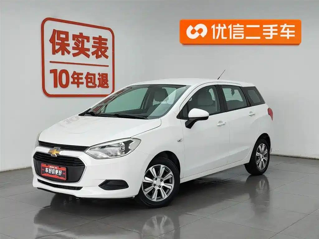Chevrolet Aveo RV 2016 1.5L Automatic Comfortline Edition — миниатюра 1