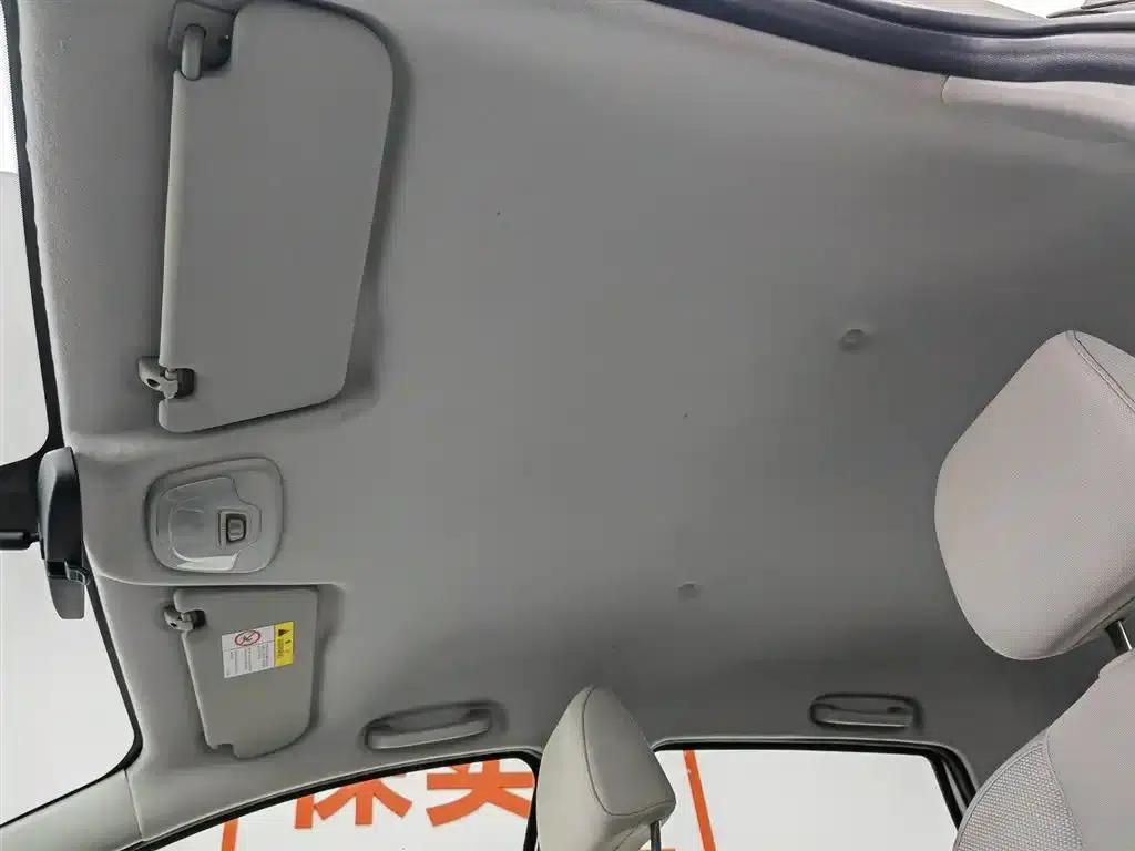 Chevrolet Aveo RV 2016 1.5L Automatic Comfortline Edition — миниатюра 14