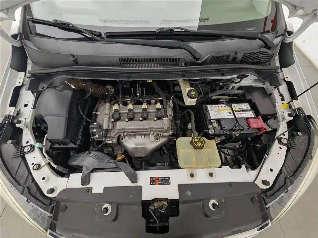 Chevrolet Aveo RV 2016 1.5L Automatic Comfortline Edition — миниатюра 6