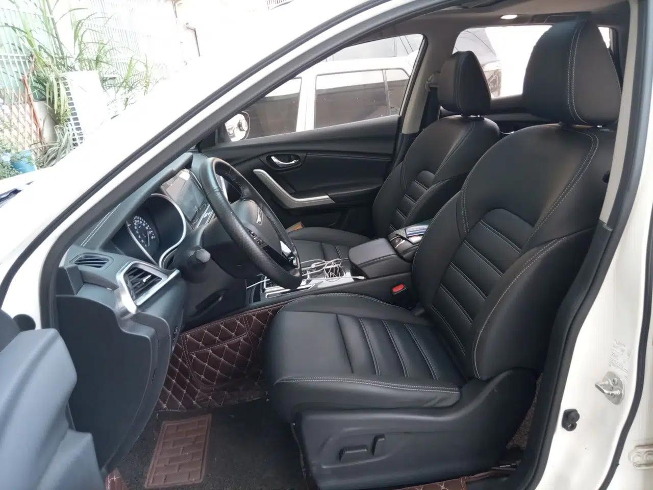 Venucia T90 2018 2.0L CVT Smart Connect Luxury Edition China V Standard — миниатюра 16