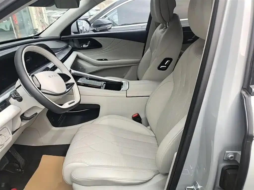 Exeed Yaoguang 2023 400T 4WD Luxury Edition — миниатюра 15