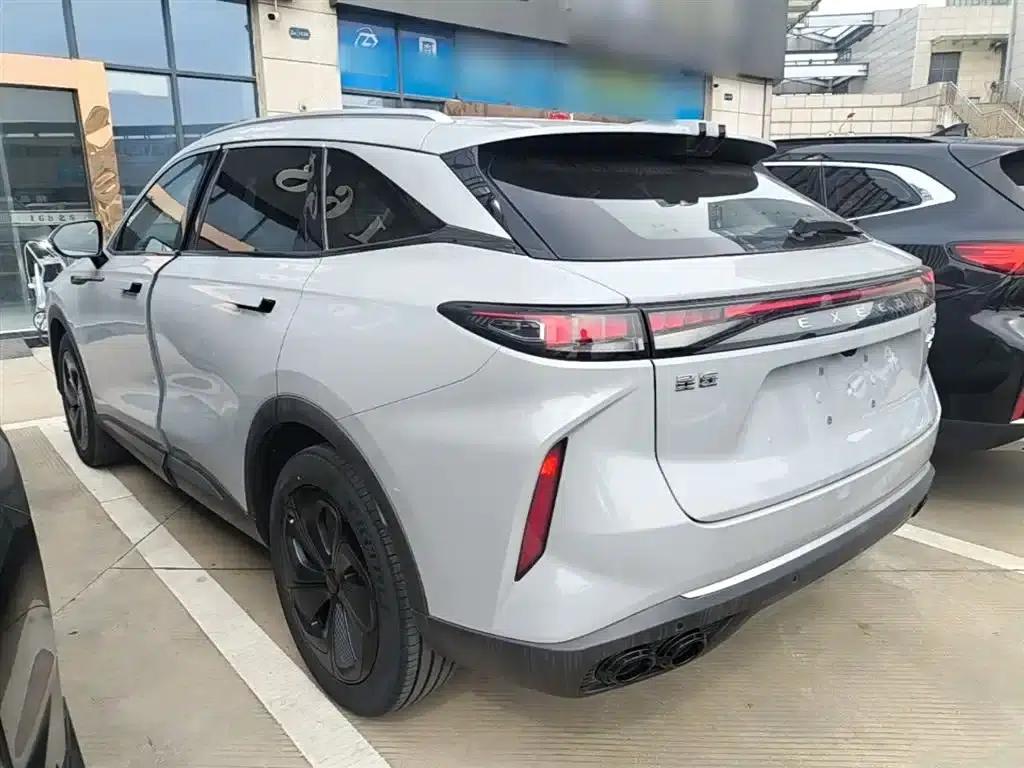Exeed Yaoguang 2023 400T 4WD Luxury Edition — миниатюра 5