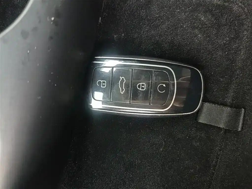 Exeed Yaoguang 2023 400T 4WD Luxury Edition — миниатюра 9