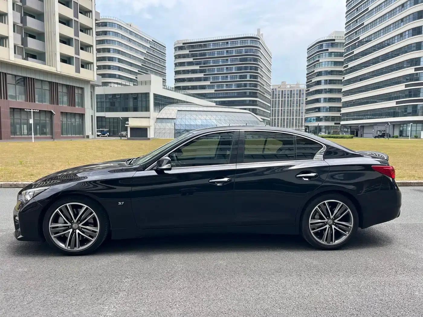 Infiniti Q50 2014 3.7L Luxury Sport Edition — миниатюра 7