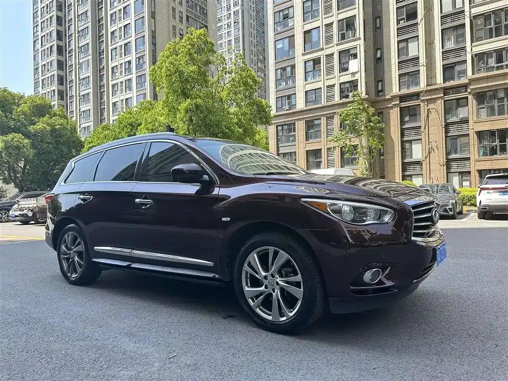 Infiniti JX 2013 JX35 2WD Excellence Edition — миниатюра 2