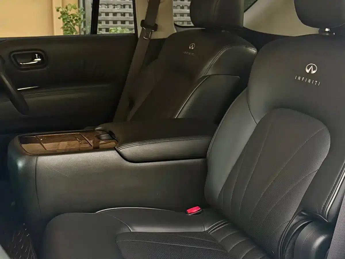2011 Infiniti QX56 — миниатюра 8