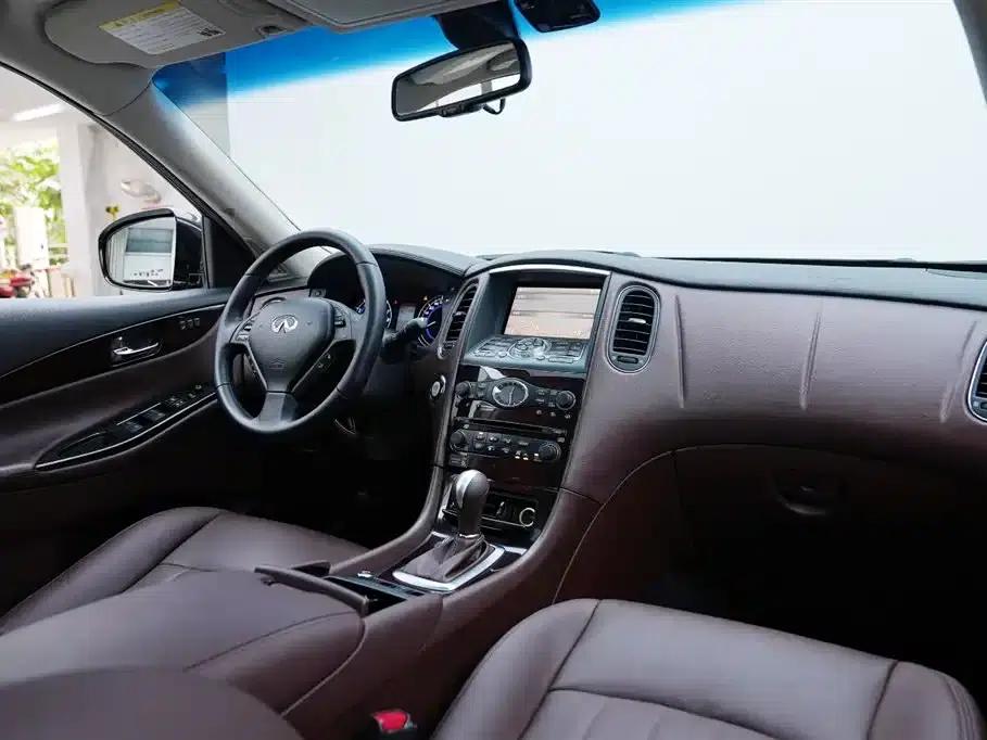 Infiniti EX 2011 EX25 Elegance Edition — миниатюра 9