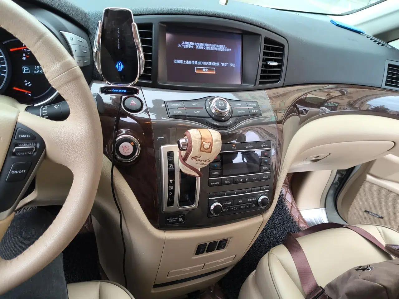 Nissan Quest 2015 3.5L SL — миниатюра 14