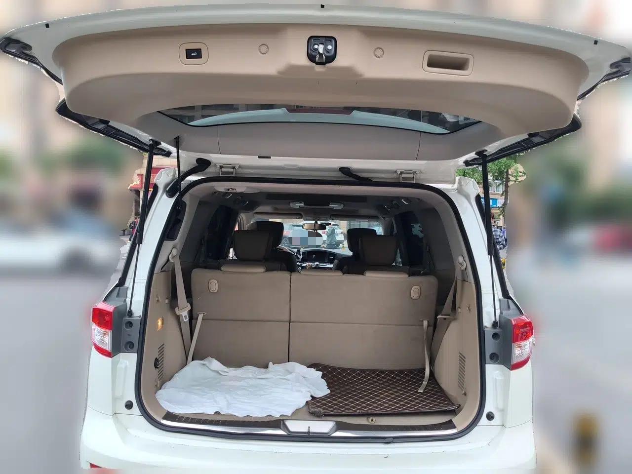 Nissan Quest 2015 3.5L SL — миниатюра 20
