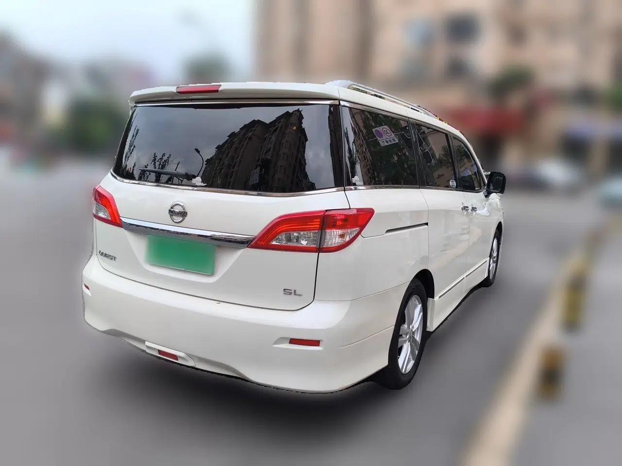 Nissan Quest 2015 3.5L SL — миниатюра 6