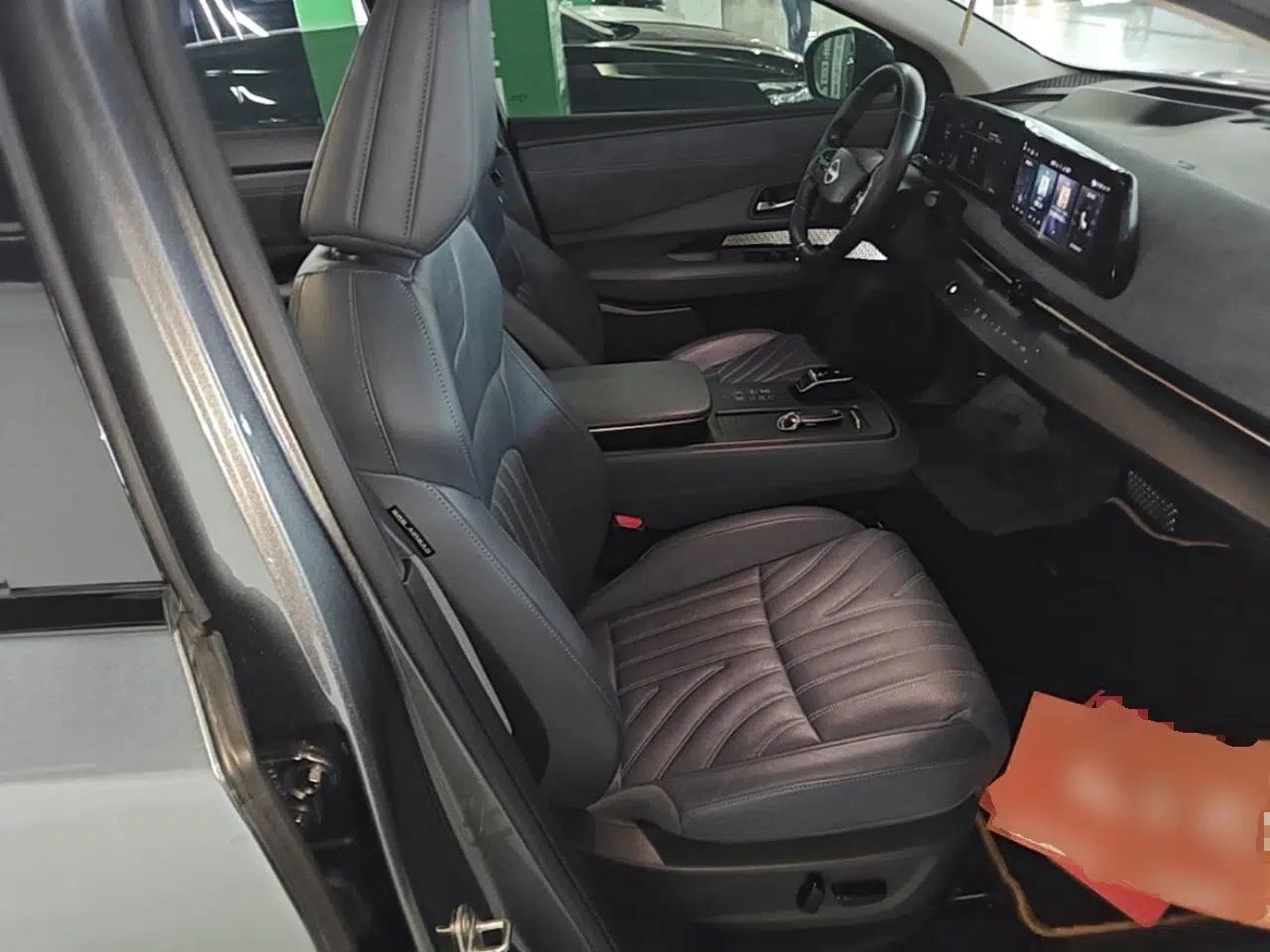 Nissan ARIYA 2022 Four-Wheel-Drive High-Performance Top-Tier Model — миниатюра 23