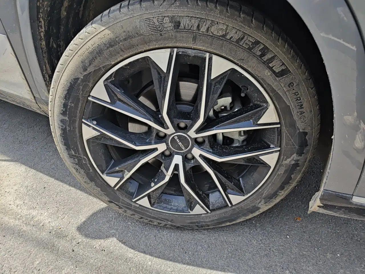 Roewe RX9 2023 2.0T Two-Wheel Drive Enjoyment Version — миниатюра 8