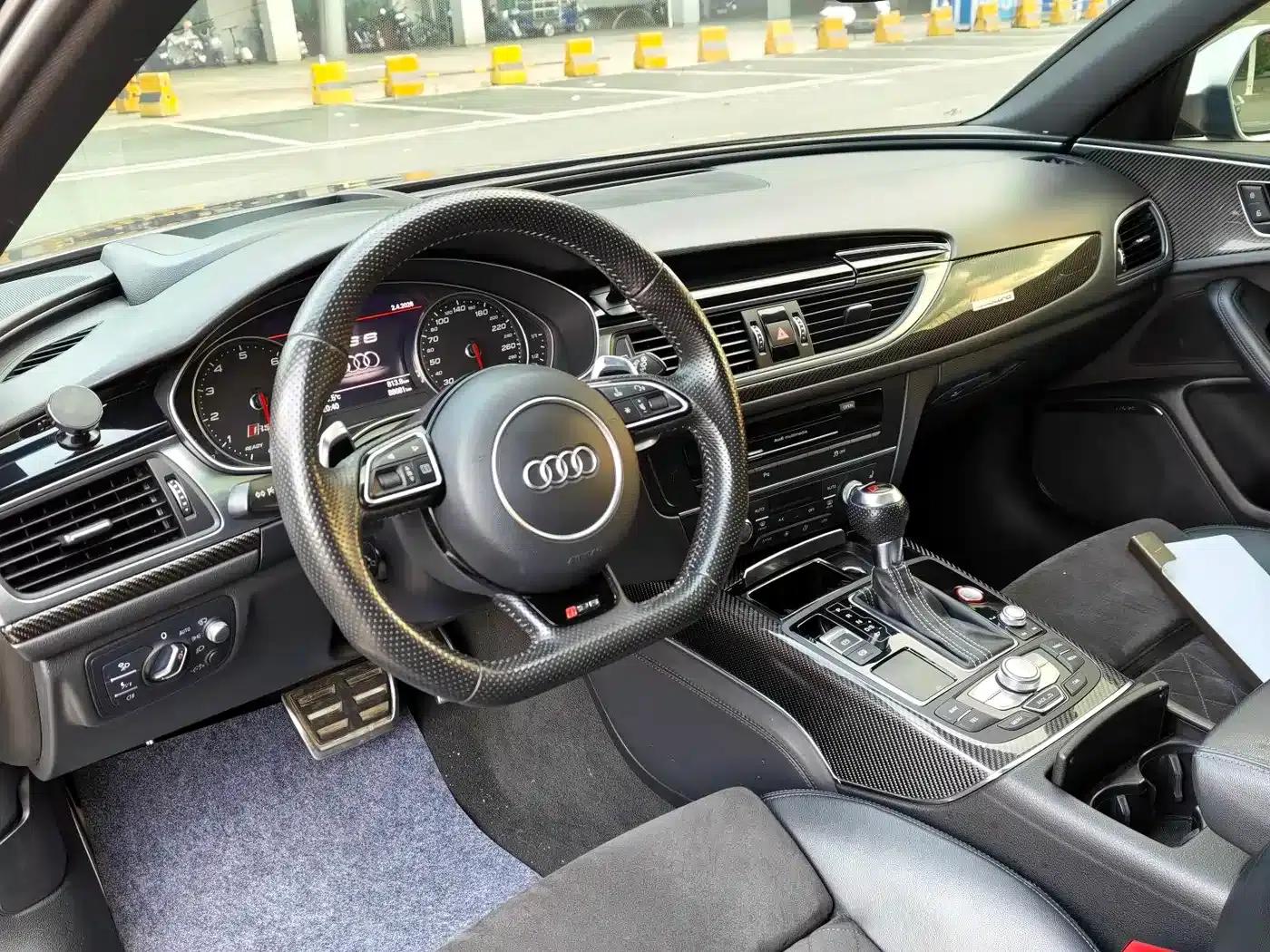 2016 Audi RS 6 4.0T Avant — миниатюра 9