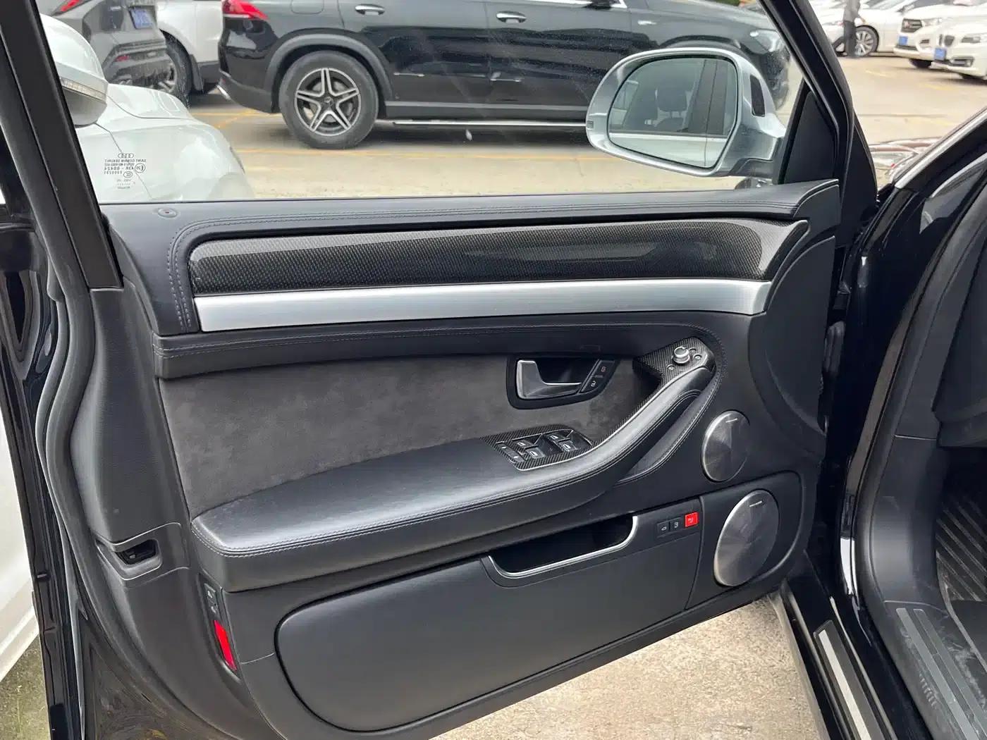 2008 Audi S8 5.2FSI quattro — миниатюра 7