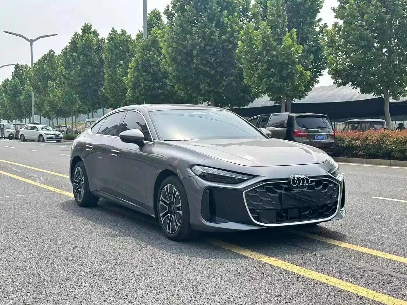 Audi A5L Sportback 2026 TFSI 150kW Luxury — миниатюра 3