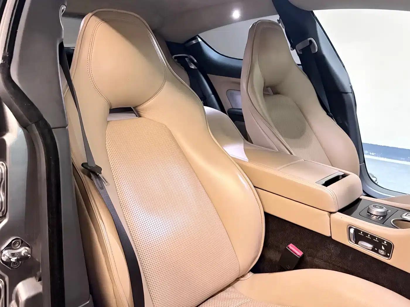 2010 Rapide 6.0L — миниатюра 19